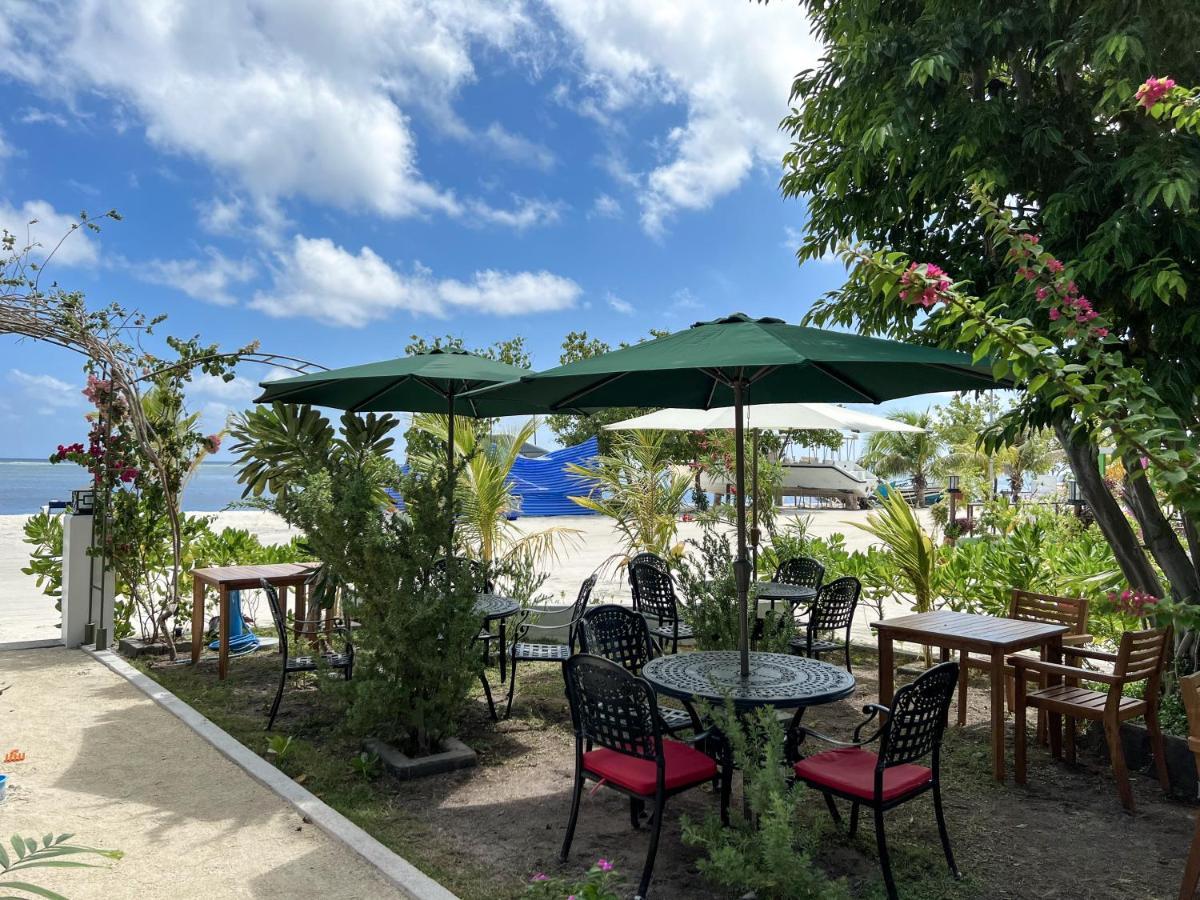 Triton Prestige Seaview And Spa Maafushi Luaran gambar