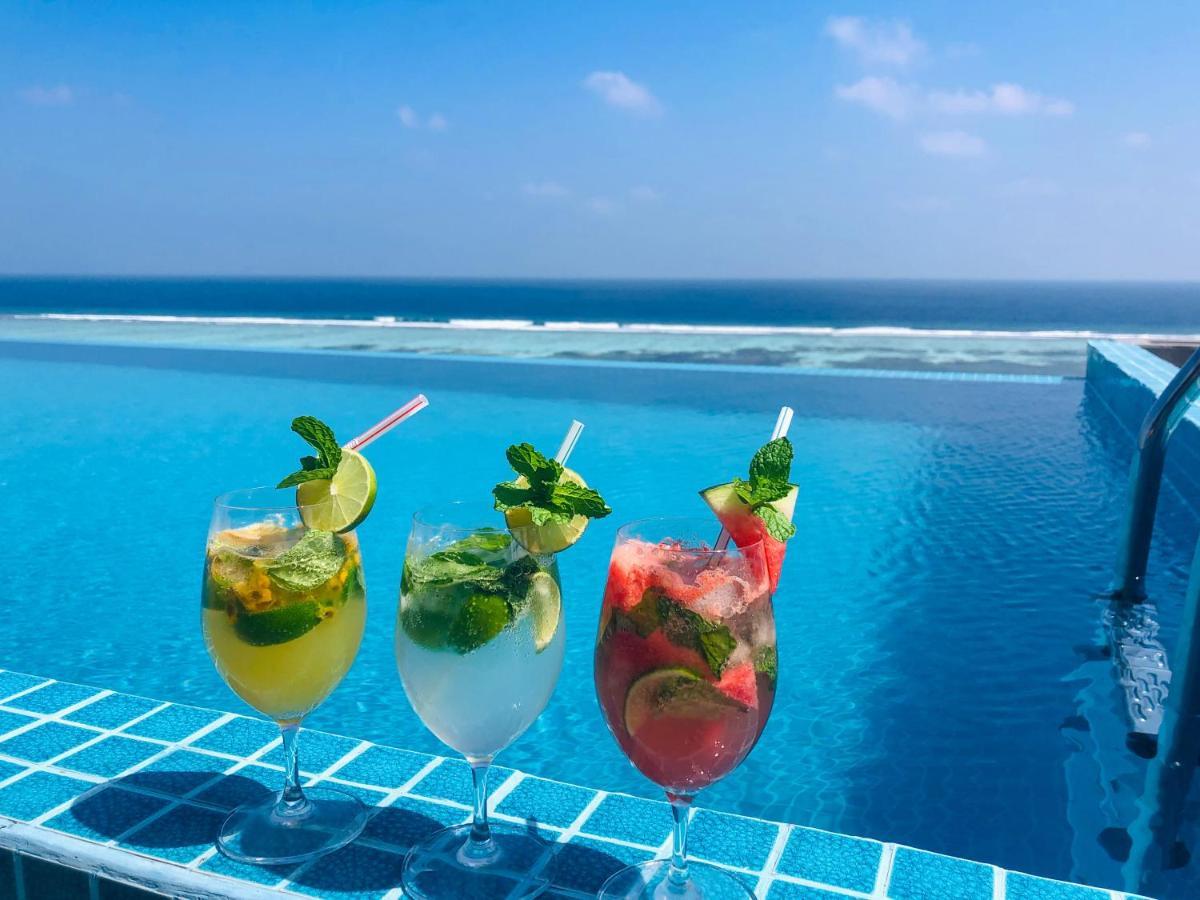 Triton Prestige Seaview And Spa Maafushi Luaran gambar