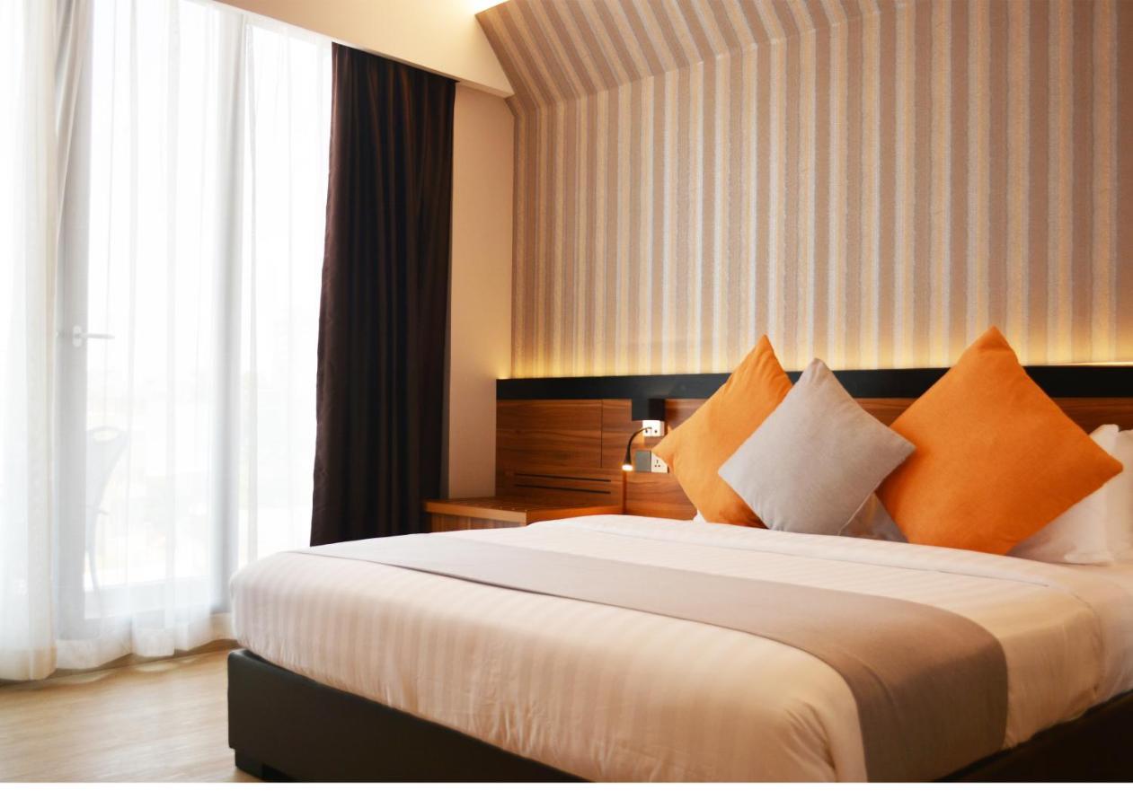 Triton Prestige Seaview And Spa Maafushi Luaran gambar