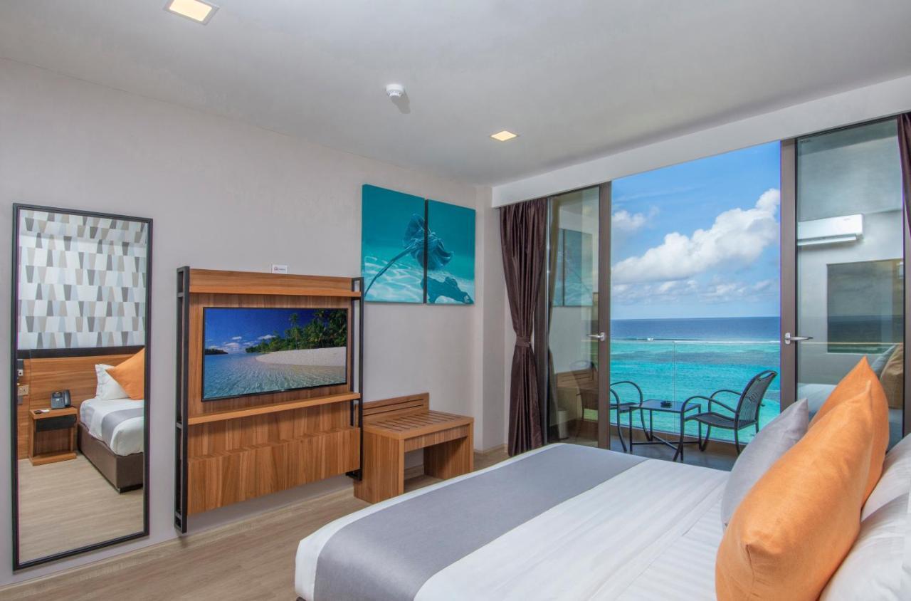 Triton Prestige Seaview And Spa Maafushi Luaran gambar