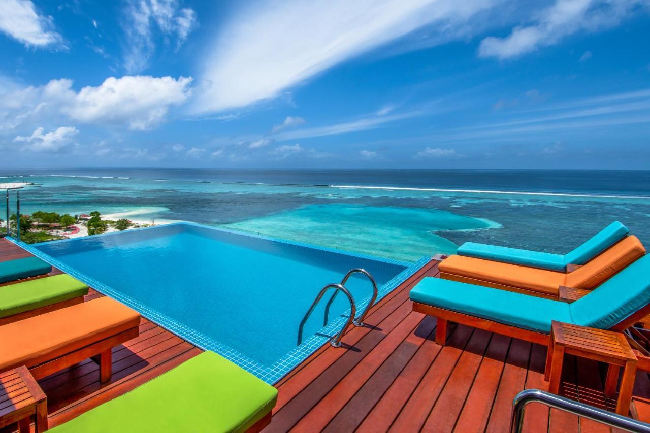 Triton Prestige Seaview And Spa Maafushi Luaran gambar