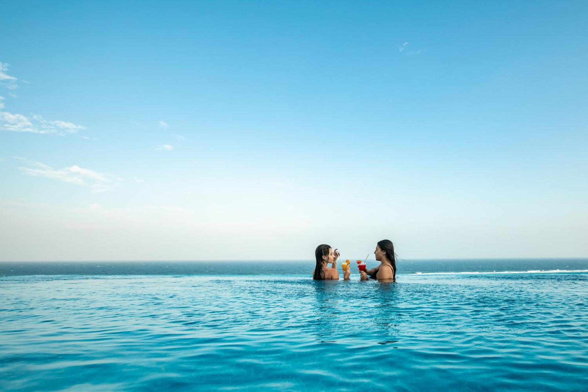 Triton Prestige Seaview And Spa Maafushi Luaran gambar